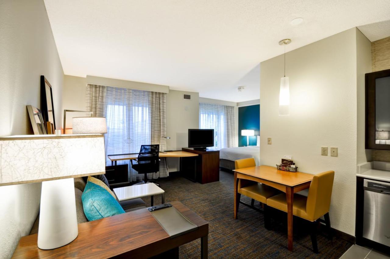 Residence Inn Lexington South Hamburg Place Bagian luar foto